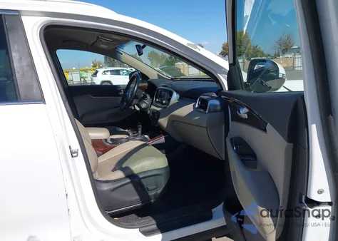 2016 Kia Sorento 3.3L Ex из США, поврежденный, VIN 5XYPHDA57GG141516